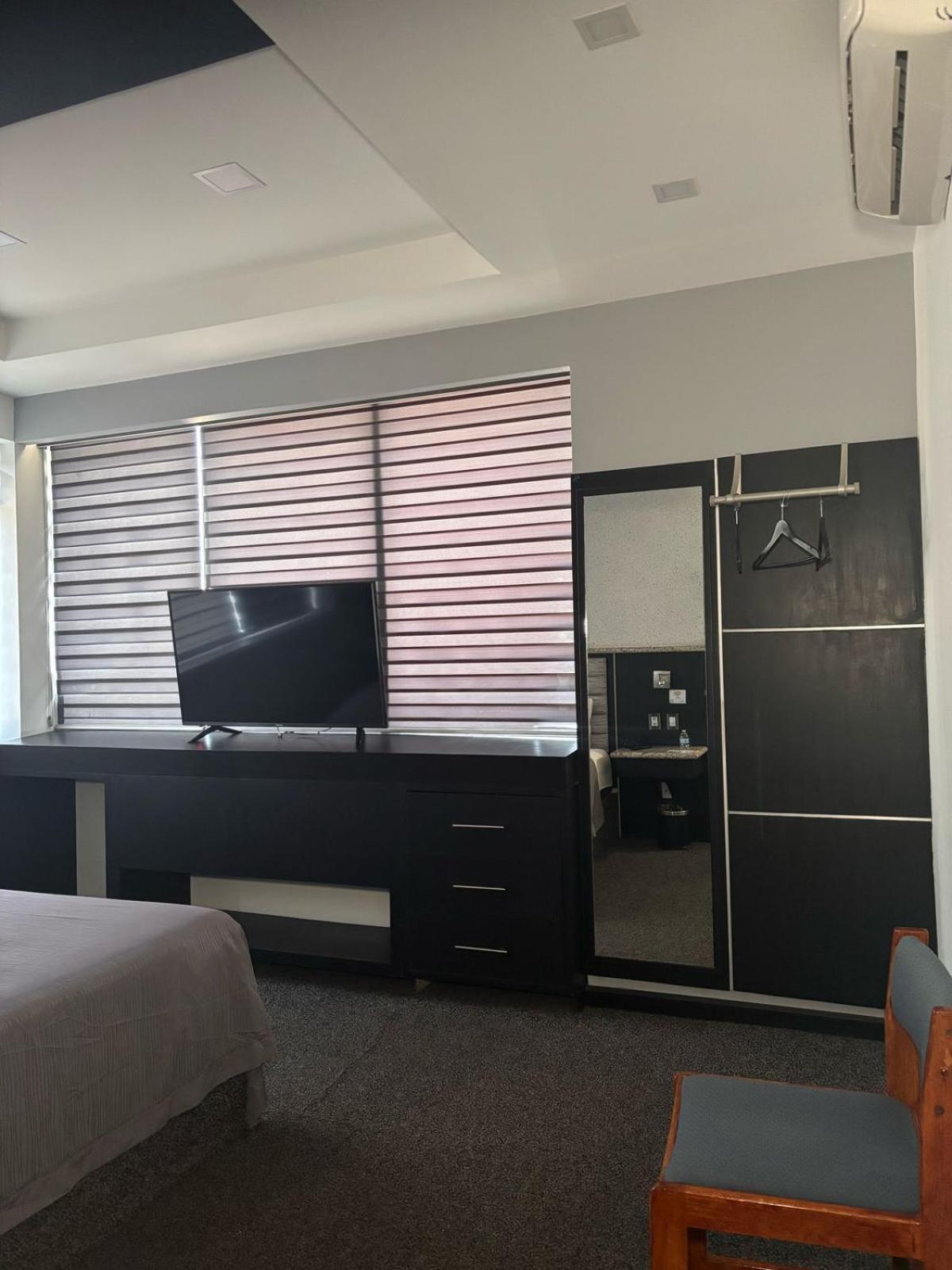 Hotel You Koso Tijuana Eksteriør bilde