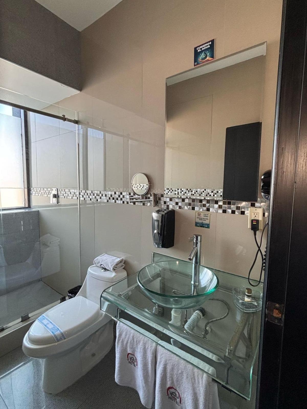 Hotel You Koso Tijuana Eksteriør bilde